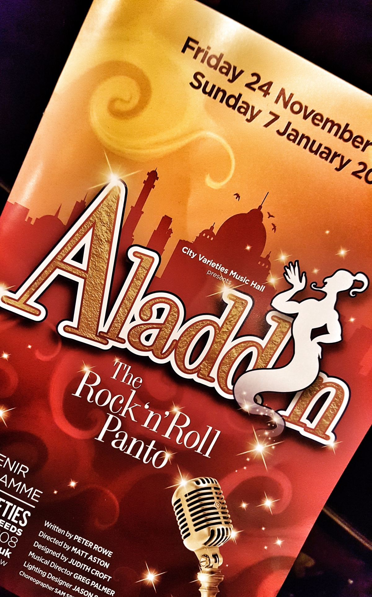 Getting Into The Christmas Spirit | Going To See Aladdin – The Rock 'N' Roll Panto